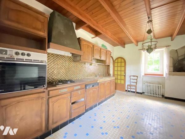 Ensemble de deux maisons avec 6 hectares