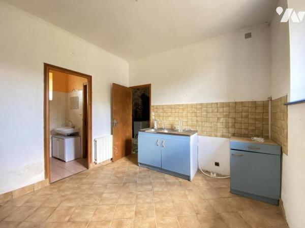 Ensemble de deux maisons avec 6 hectares