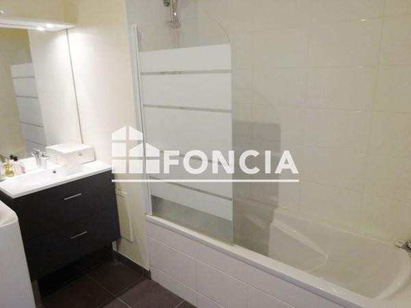 Location Studio 30.27 m² - 5 RUE ADRIENNE BOLLAND Le Petit-quevilly 76140