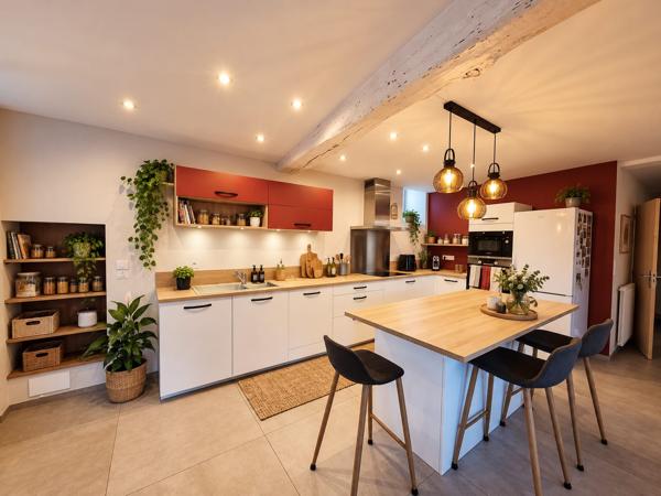 Maison de caractère du XIXe siècle – 200 m² – 5 chambres – Grange aménageable de 90 m² – Jardin sans vis-à-vis