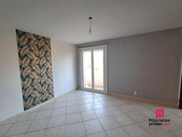 Appartement Fagnieres 4 pièce(s) 77 m2