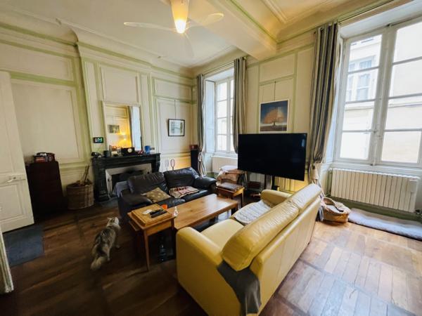 APPARTEMENT DE CHARME