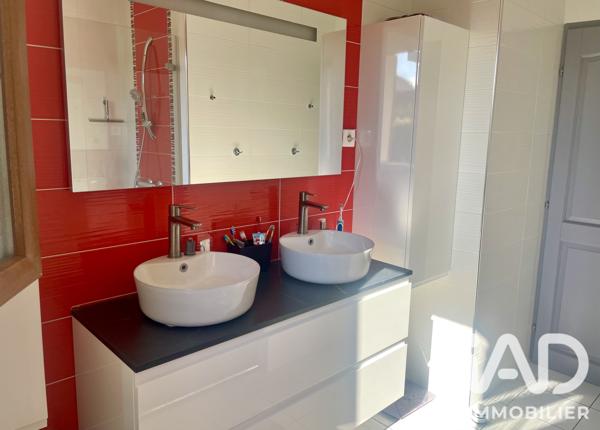 Maison à vendre 7 pièces 135 m² Saint-Lyé