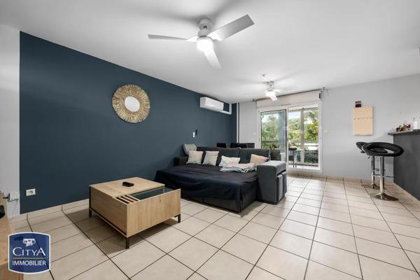 Appartement à louer 4 pièces 99.89m² Saint-Paul (97411)