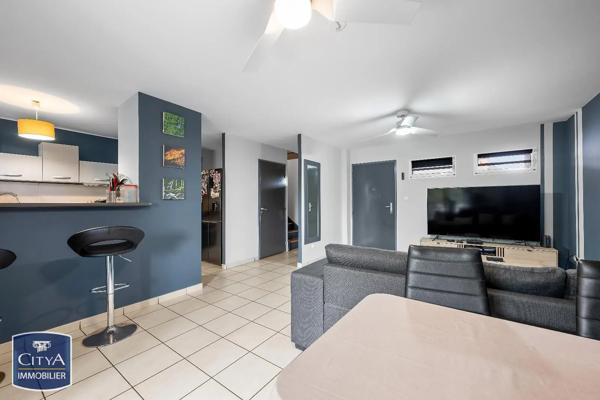 Appartement à louer 4 pièces 99.89m² Saint-Paul (97411)