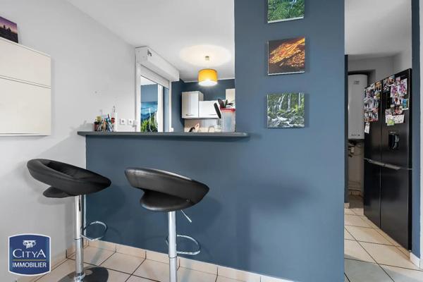 Appartement à louer 4 pièces 99.89m² Saint-Paul (97411)