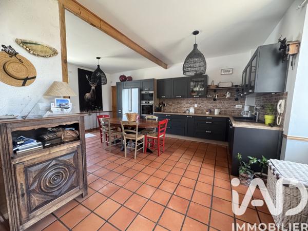 Maison à vendre 6 pièces 167 m² Saint-Michel-Chef-Chef