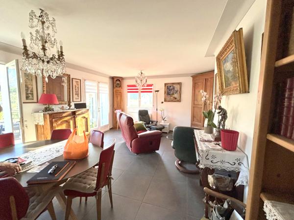 Maison à vendre 7 pièces THYEZ (74)