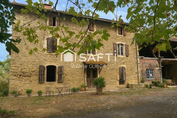 Ferme gasconne de 700 m2 à rénover