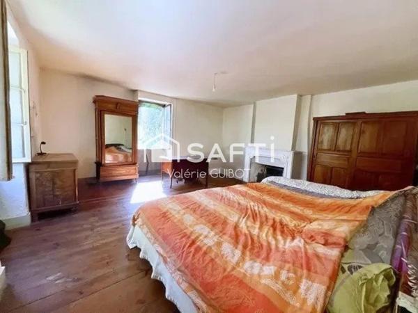 Ferme gasconne de 700 m2 à rénover