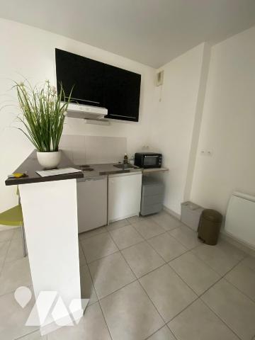 Appartement 2 pièces - Quartier Viarme, 2ème étage avec ascenseur et parking