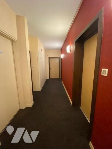 Appartement 2 pièces - Quartier Viarme, 2ème étage avec ascenseur et parking