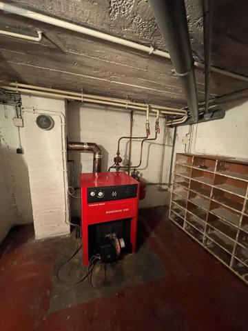 Immeuble à vendre à Eu en Seine-Maritime (76260), ref : VI403-76041