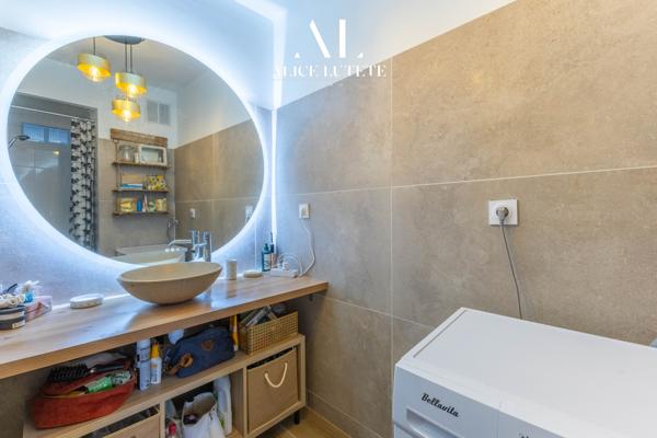 Marseille (13008) CARDI - T4 de 80 m² avec loggia de 12 m²