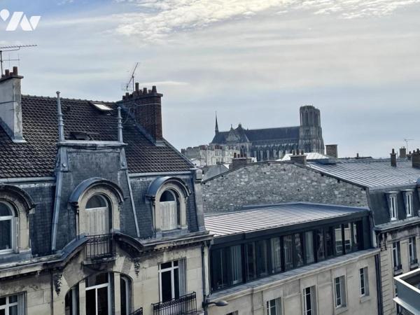 Appartement 4 pièces dernier étage