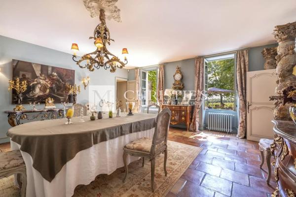 Superbe propriété de charme située entre Angoulême et Cognac