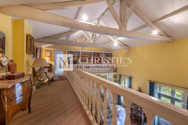 Superbe propriété de charme située entre Angoulême et Cognac