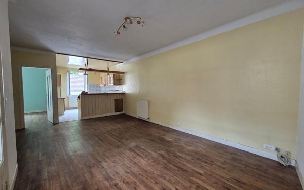 Maison à vendre    3 pièces •  Montignac