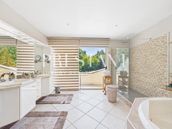 Villa contemporaine de 390m2 sur un parc 1,3 ha – Le Taillan Médoc, LE TAILLAN MEDOC