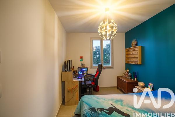 Maison à vendre 5 pièces 93 m² Saint-Just-Luzac