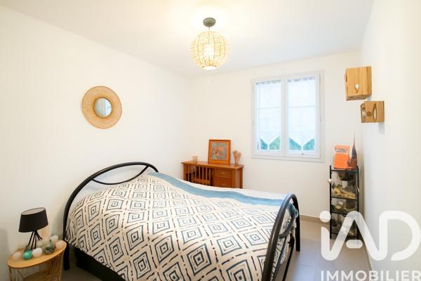 Maison à vendre 5 pièces 93 m² Saint-Just-Luzac