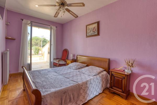 Maison à vendre  8 pièces - 188,70 m2 STE EUPHEMIE - 01