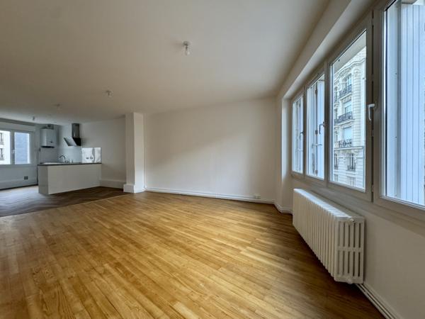 Appartement  2 pièce(s)  1 chambre(s)  69.89 m²