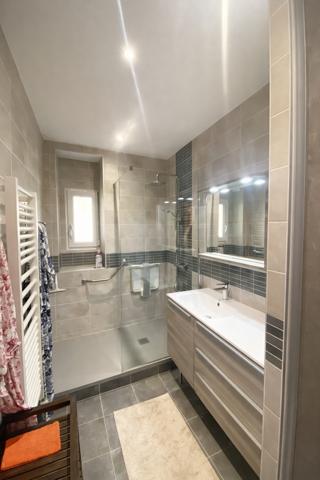 Sectteur St-Michel - Appartement meublé 95m². Rue Inkermann