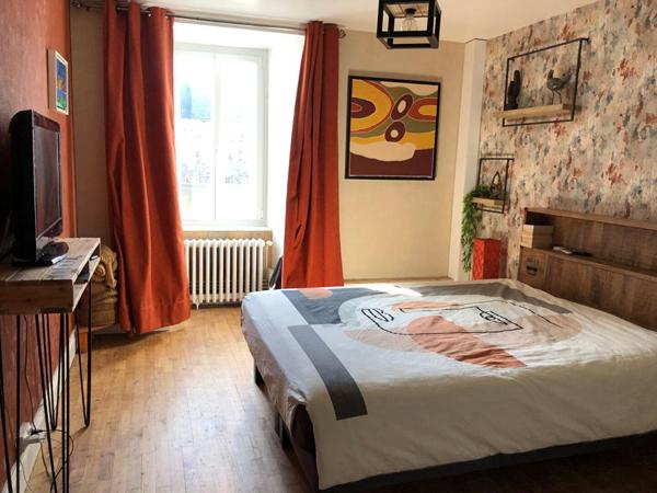 Maison Lanvollon 7 pièce(s) 190 m2