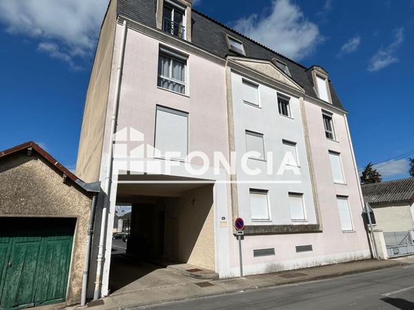 Location Studio 24.12 m² - 161 RUE DE LA PIERRE LEVEE Poitiers 86000