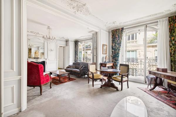 Appartement Paris 16e - SQUARE LAMARTINE