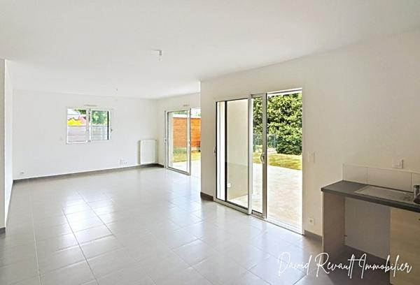 Maison Elven 6 pièce(s) 121 m2