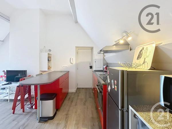 Appartement 2 Pièces à vendre  2 pièces - 34,84 m 2   FONTAINEBLEAU  - 77