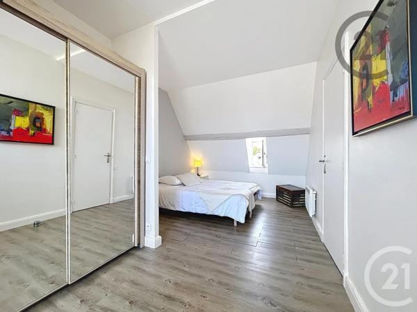 Appartement 2 Pièces à vendre  2 pièces - 34,84 m 2   FONTAINEBLEAU  - 77