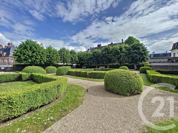 Appartement 2 Pièces à vendre  2 pièces - 34,84 m 2   FONTAINEBLEAU  - 77