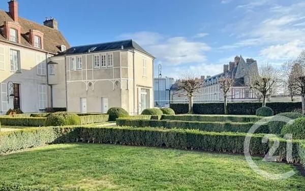 Appartement 2 Pièces à vendre  2 pièces - 34,84 m 2   FONTAINEBLEAU  - 77