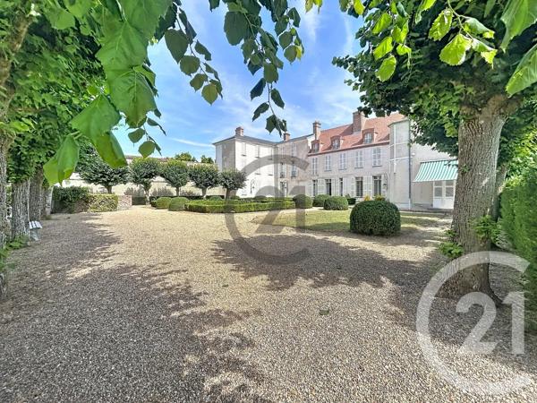 Appartement 2 Pièces à vendre  2 pièces - 34,84 m 2   FONTAINEBLEAU  - 77