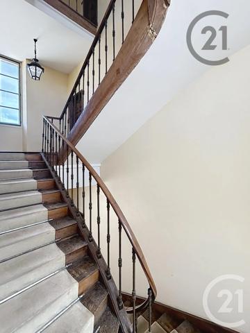 Appartement 2 Pièces à vendre  2 pièces - 34,84 m 2   FONTAINEBLEAU  - 77