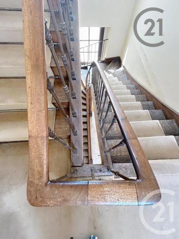 Appartement 2 Pièces à vendre  2 pièces - 34,84 m 2   FONTAINEBLEAU  - 77