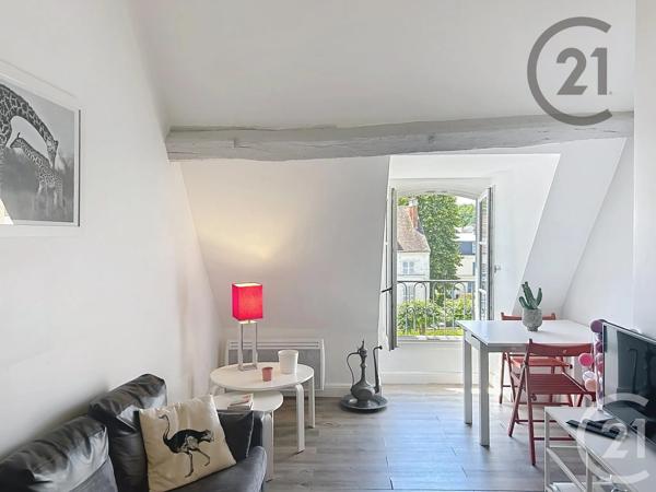 Appartement 2 Pièces à vendre  2 pièces - 34,84 m 2   FONTAINEBLEAU  - 77