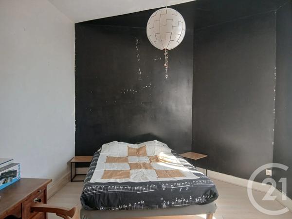 Maison à vendre  4 pièces - 132,50 m 2   CULAN  - 18