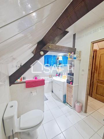 Jolie maison spacieuse avec beaucoup de charme !