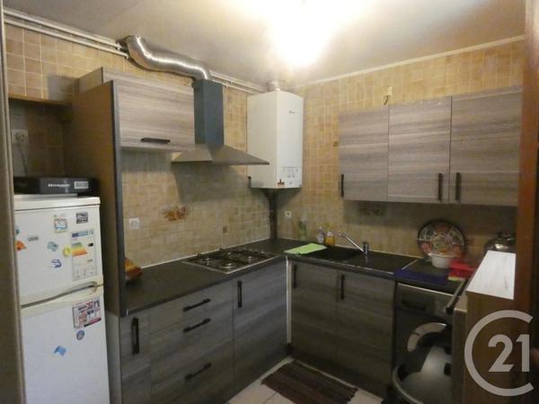 Appartement T3 à vendre  3 pièces - 55 m 2   GENNEVILLIERS  - 92