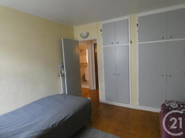 Appartement T3 à vendre  3 pièces - 55 m 2   GENNEVILLIERS  - 92