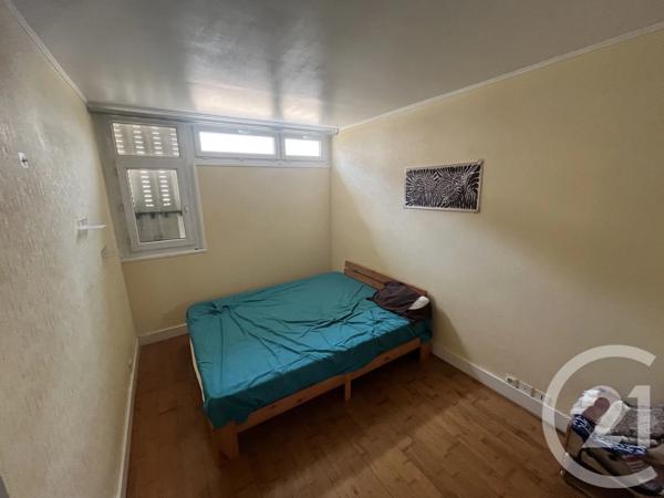 Appartement T3 à vendre  3 pièces - 55 m 2   GENNEVILLIERS  - 92