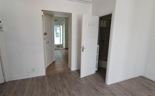 Appartement à vendre    2 pièces • 45 m2 Pau