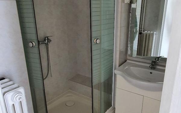 Appartement à vendre    2 pièces • 45 m2 Pau