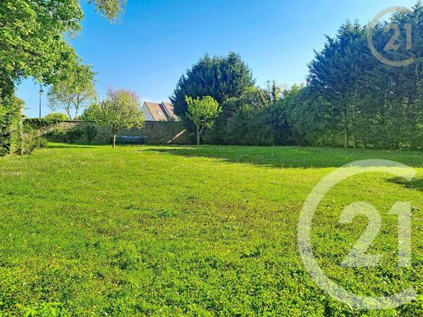 Terrain à vendre  1540 m 2   MONTGERON  - 91