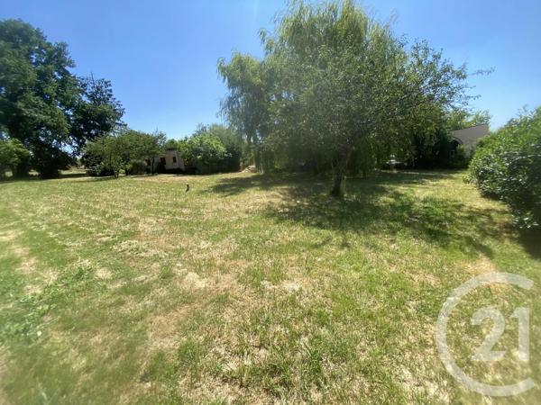 Terrain à vendre  1540 m 2   MONTGERON  - 91