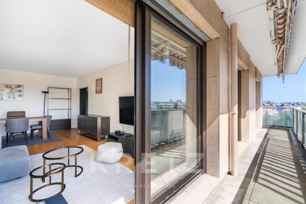 Appartement lumineux avec vues panoramiques – 9ᵉ étage – Tour Eiffel, Arc de Triomphe et Sacré-Cœur